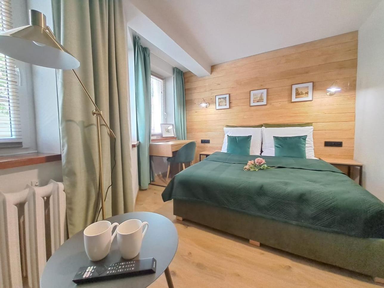 Dk Apartamenty Hotelove Гижицко Экстерьер фото