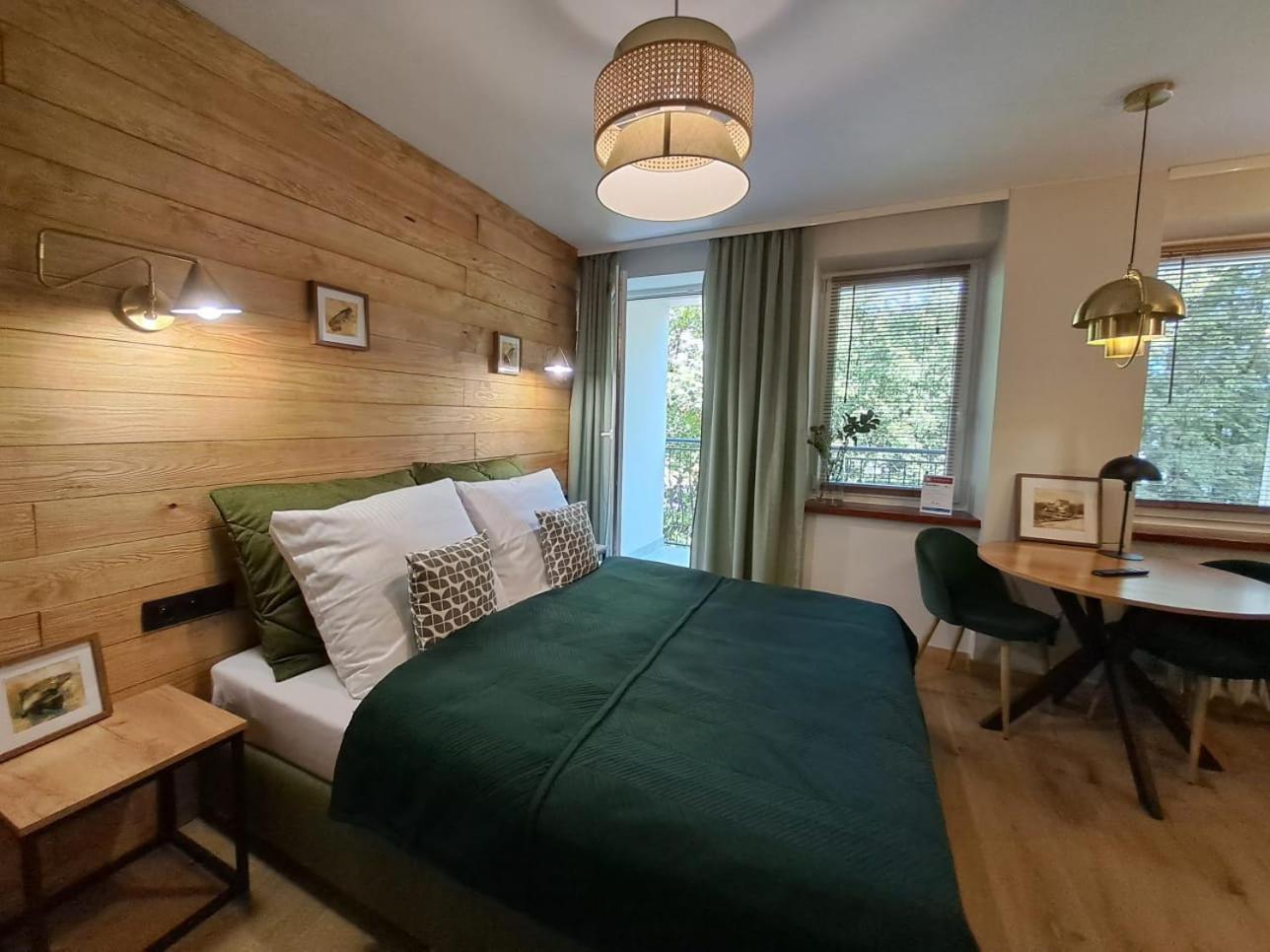 Dk Apartamenty Hotelove Гижицко Экстерьер фото