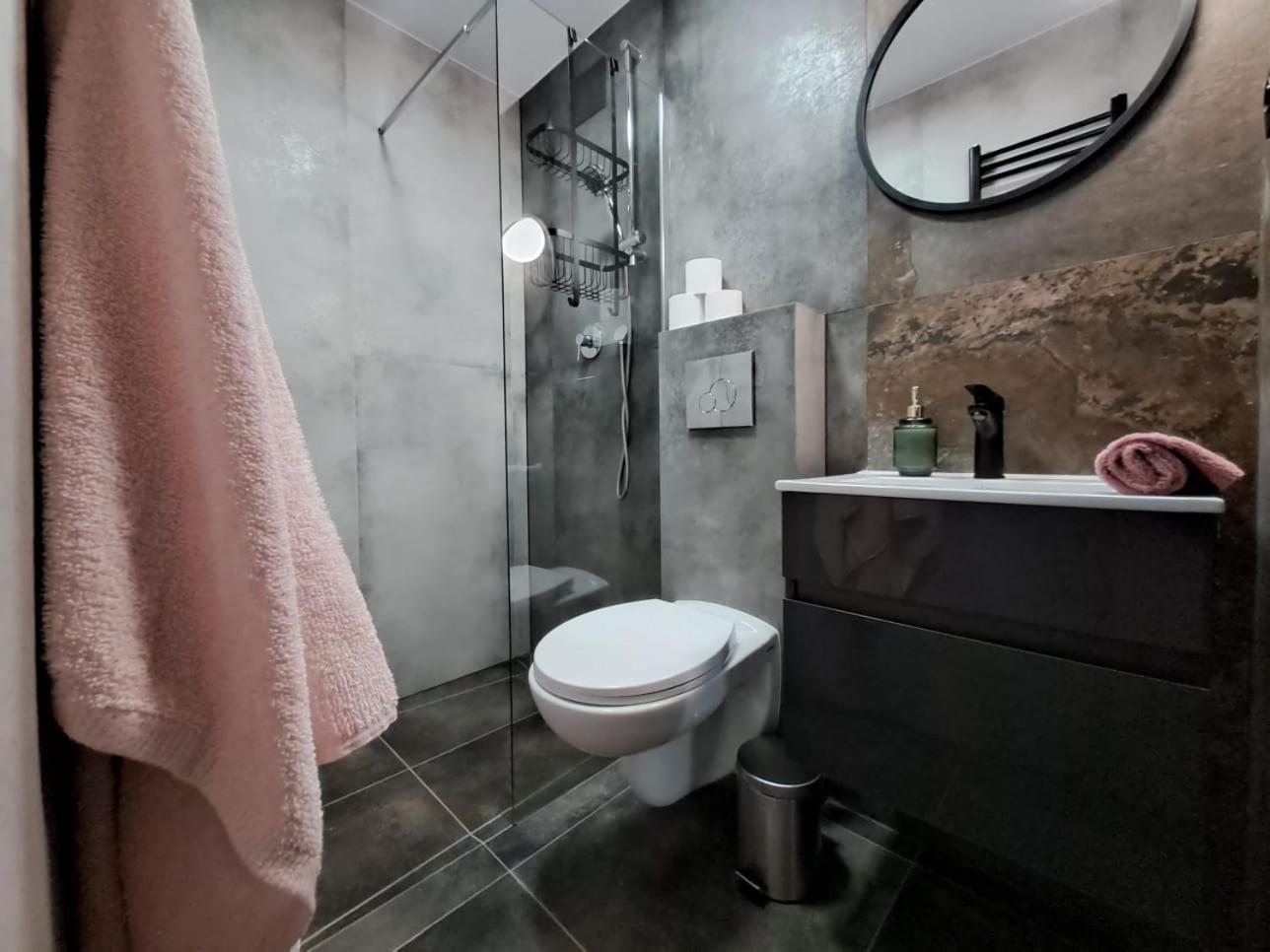 Dk Apartamenty Hotelove Гижицко Экстерьер фото